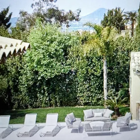 Luxurious Sea View Villa Saint-Tropez